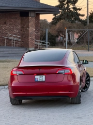 Tesla Model 3, 2022