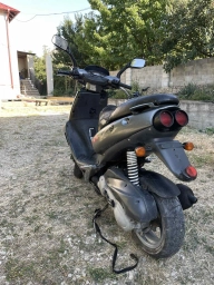 Aprilia sr125
