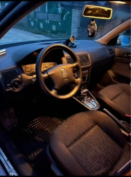 Volkswagen Golf, 2001